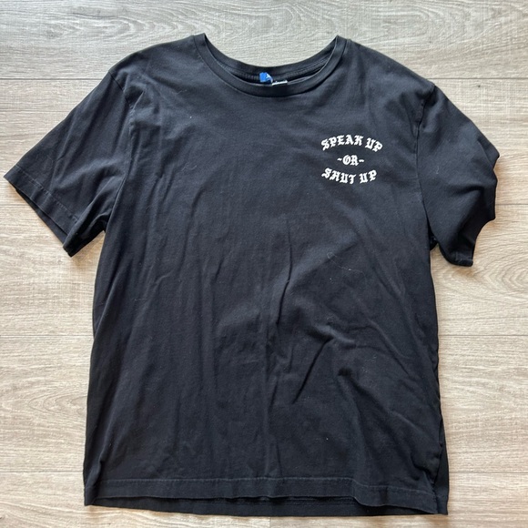 H&M Black Graphic Tee – Size L - Picture 1 of 3